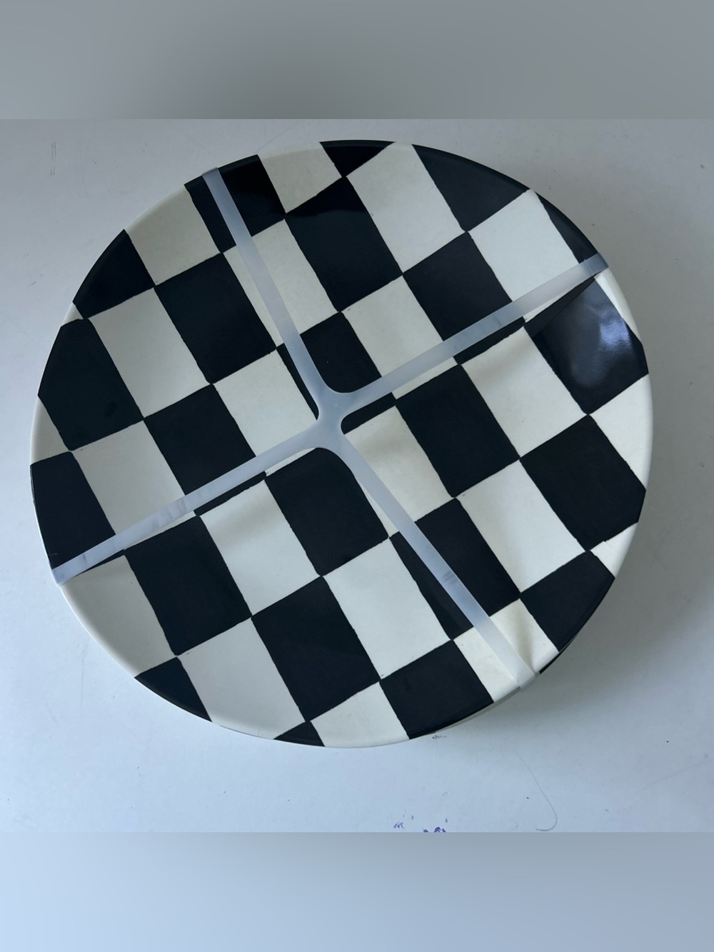 10” Checkerboard Dinner Plates Melamine Black & White Set of 4 Indoors/Outdoors